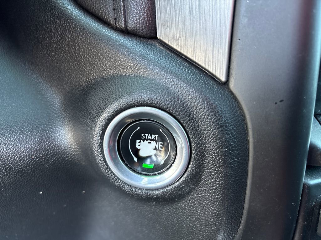 Used 2020 GMC Sierra 2500 Denali w/ Denali Ultimate Package AWD/4WD image 27