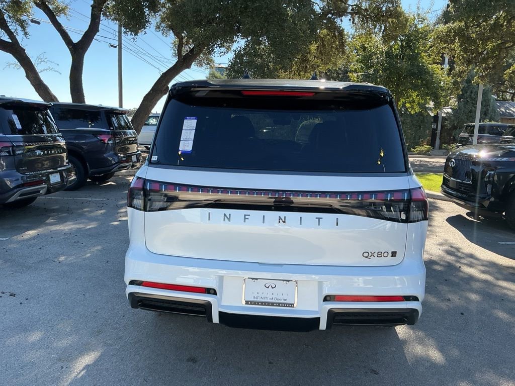 Certified 2026 INFINITI QX80 Autograph w/ Premium Cargo Package image 4