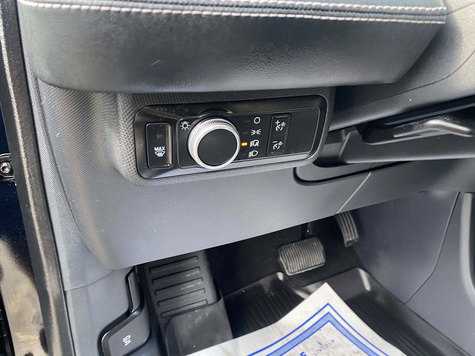 Used 2021 Ford Mustang Mach-E Premium image 17