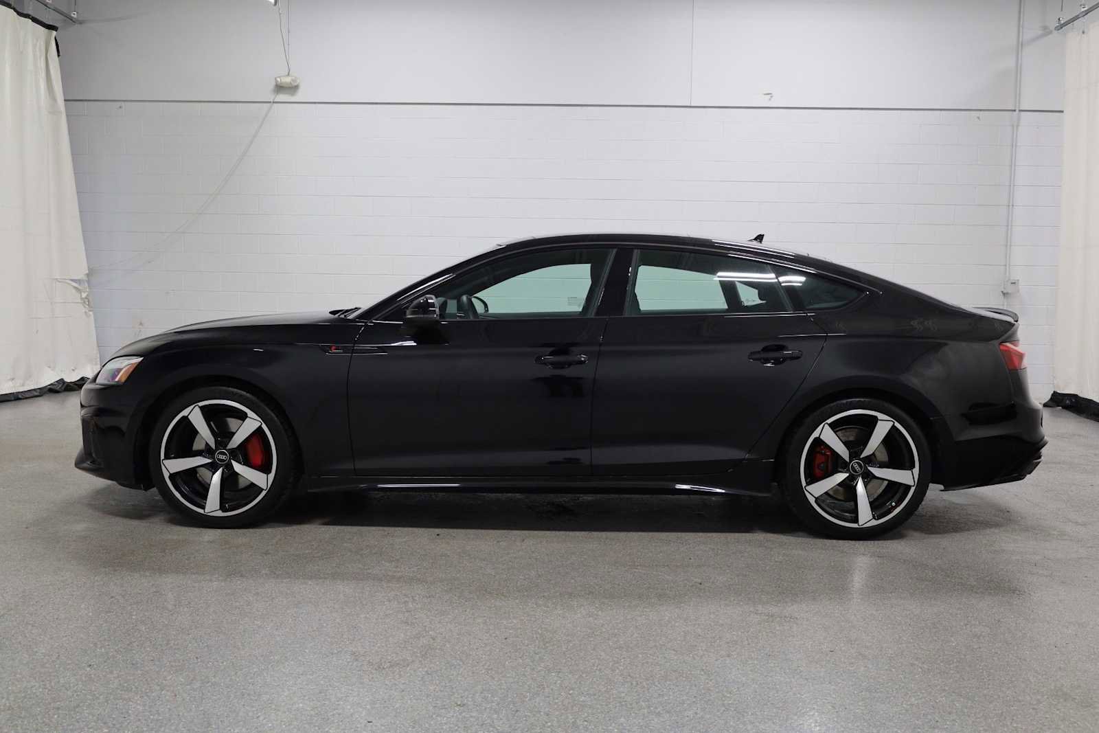 Used 2023 Audi A5 2.0T Premium Plus w/ Premium Plus image 2
