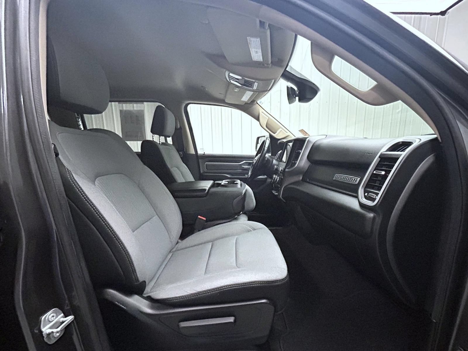 Used 2020 RAM 1500 Big Horn AWD/4WD image 15