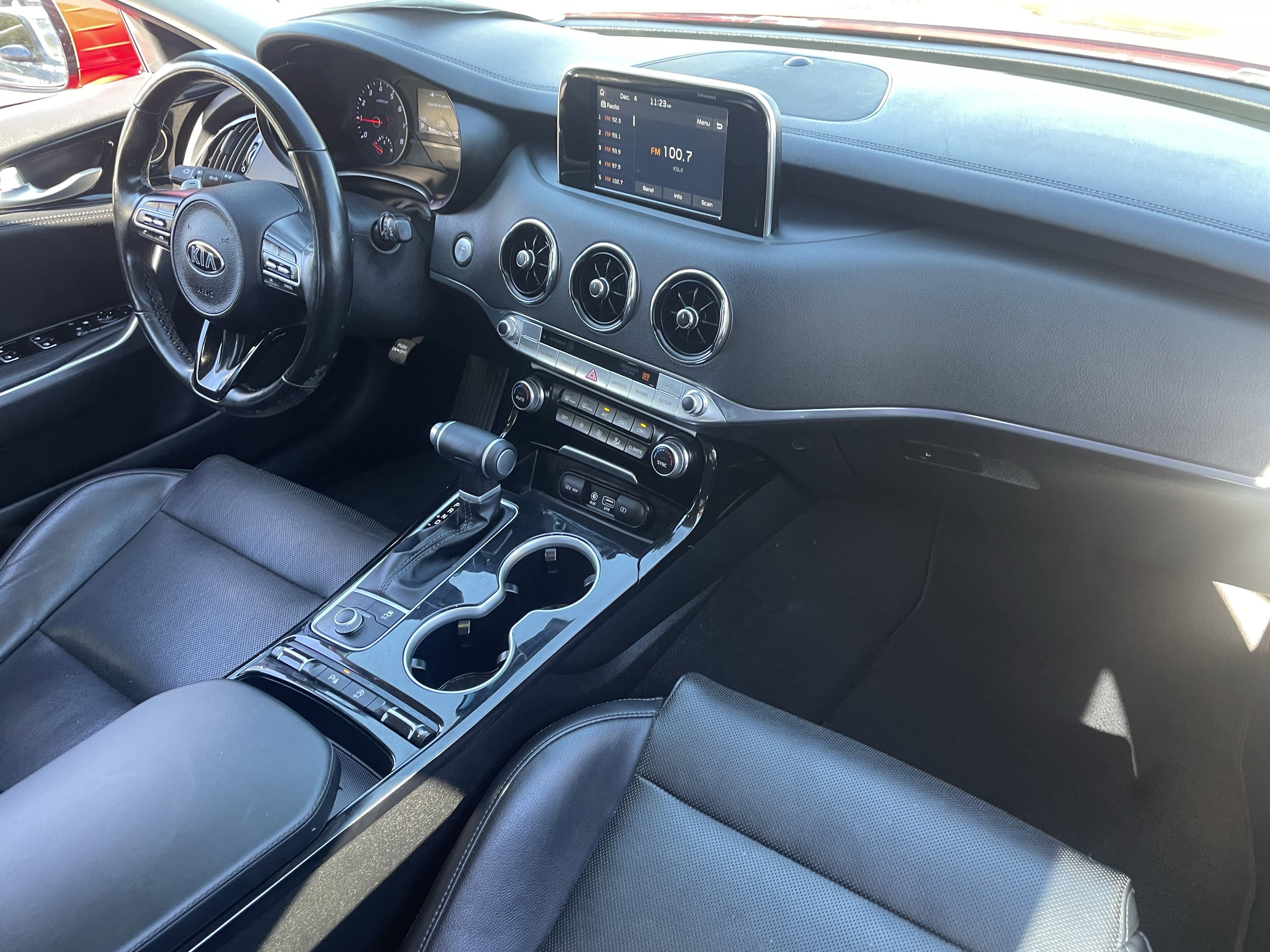 Used 2019 Kia Stinger image 10