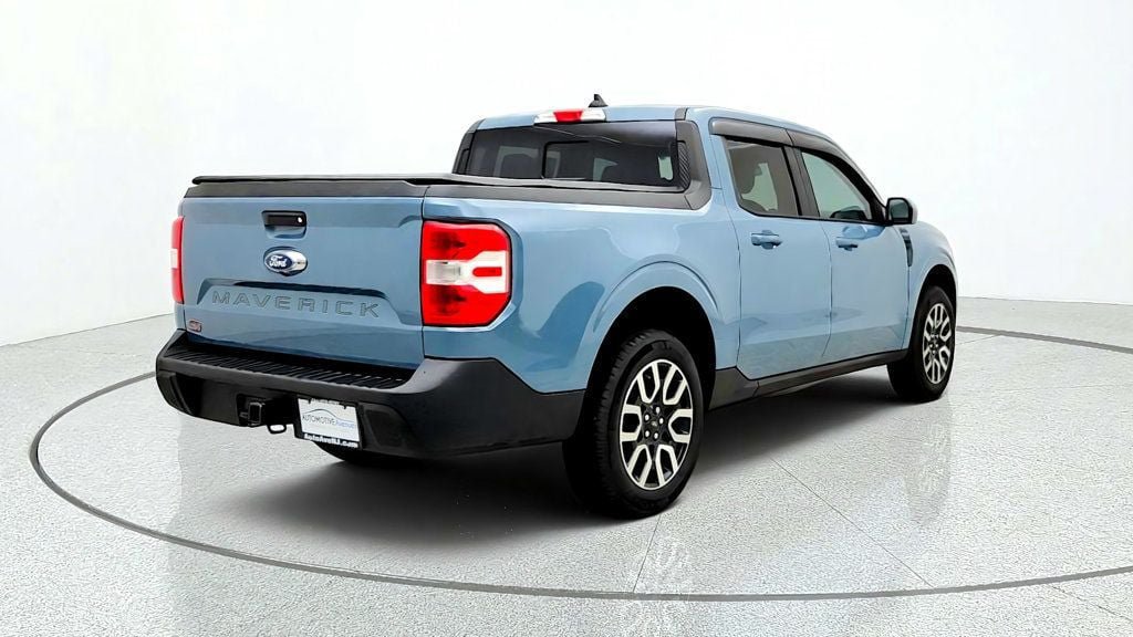 Used 2022 Ford Maverick Lariat FWD image 5