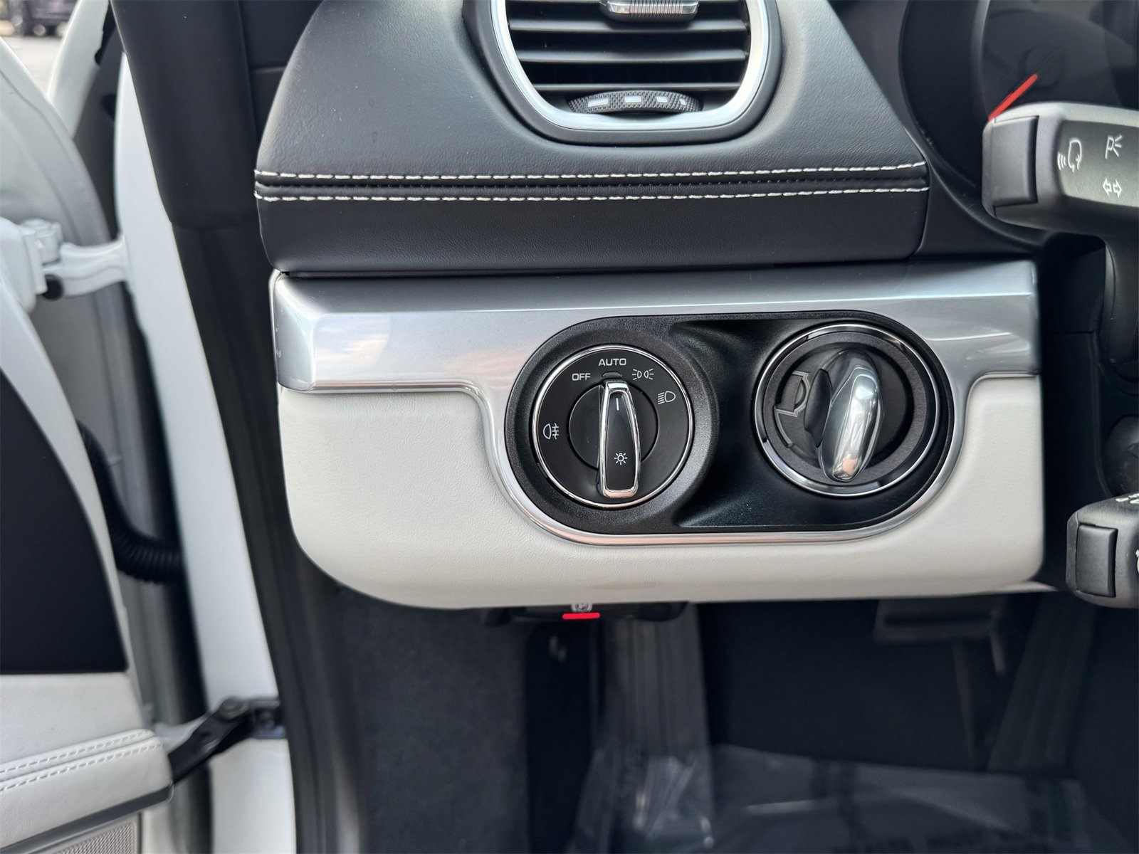 New 2025 Porsche 718 Boxster image 23