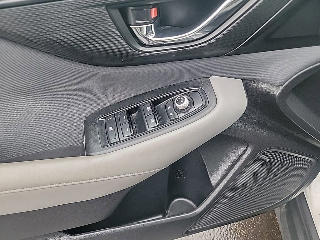 Used 2023 Subaru Outback Premium image 36