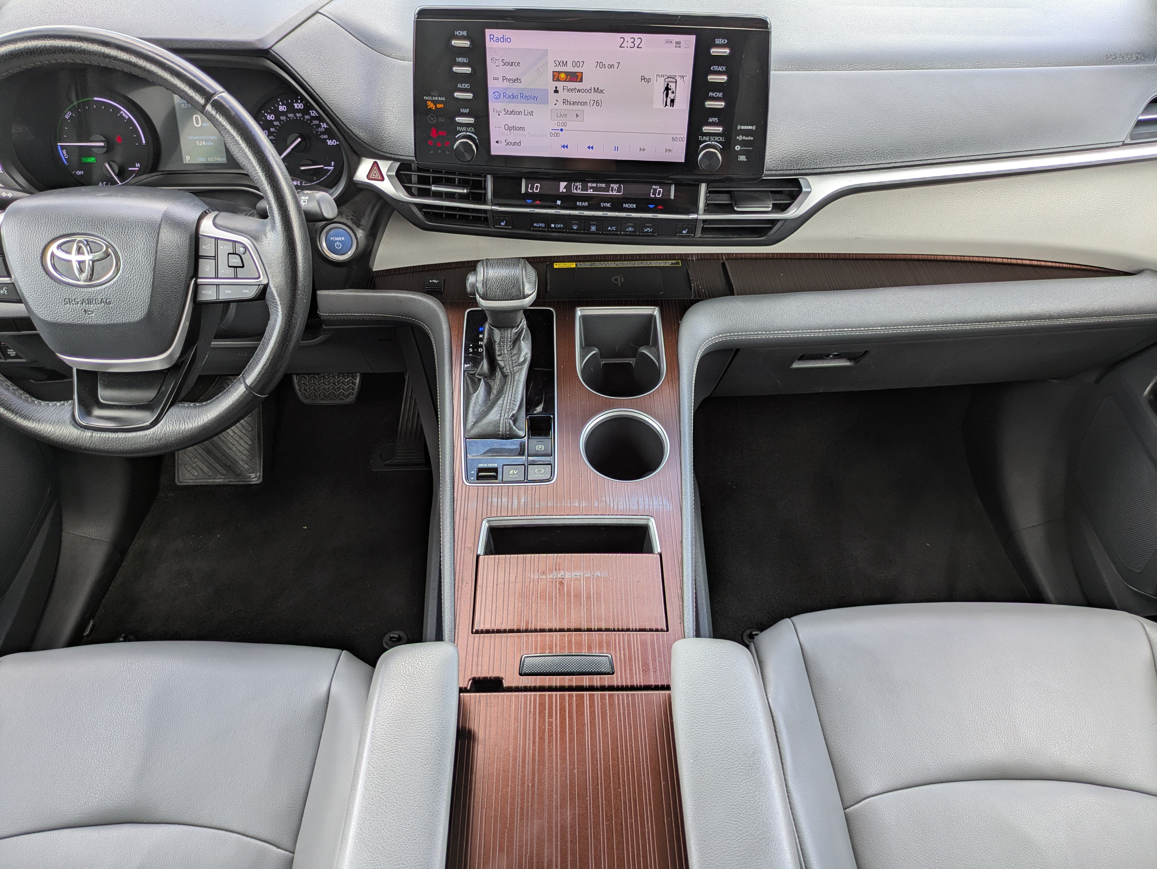 Used 2021 Toyota Sienna XLE w/ XLE Plus Package FWD image 35