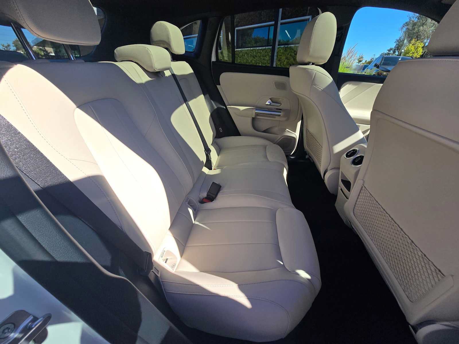 New 2026 Mercedes-Benz GLA 250 image 12