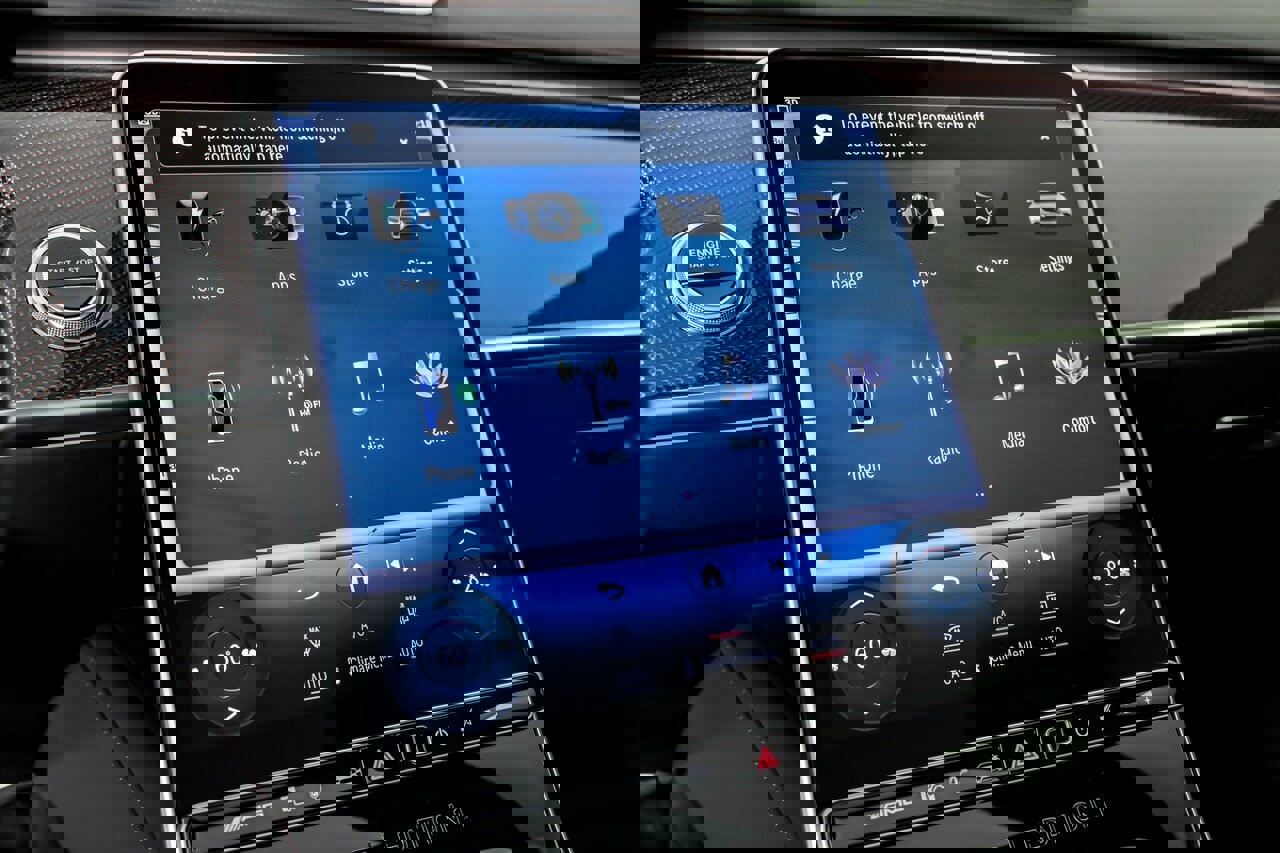 Used 2024 Mercedes-Benz S 63 AMG S image 39