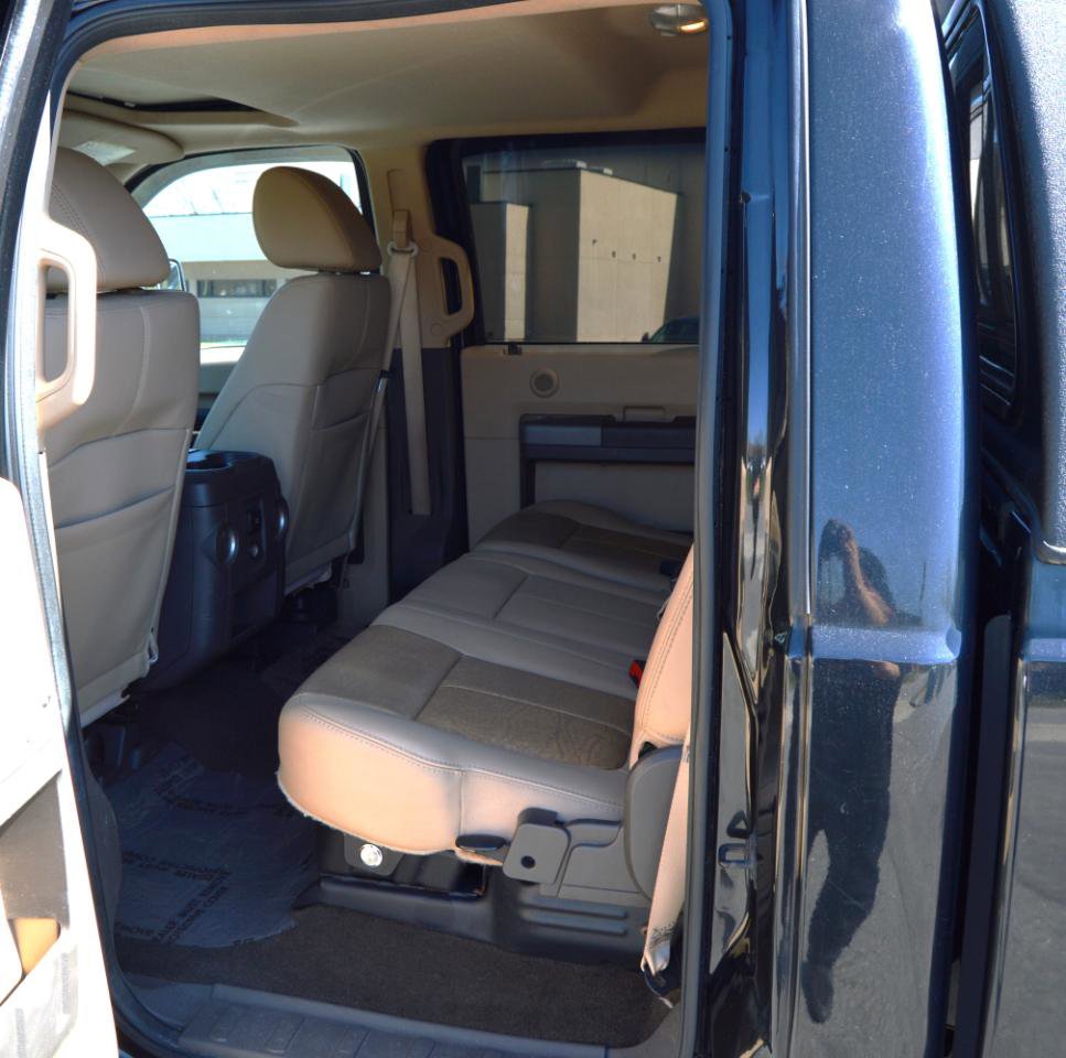 Used 2011 Ford F350 Lariat w/ Camper Pkg image 11