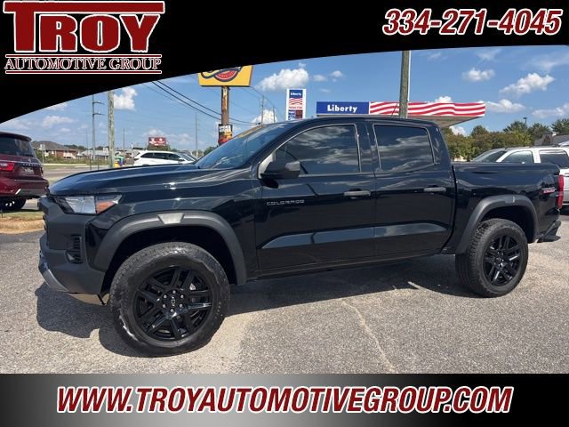 Used 2023 Chevrolet Colorado Trail Boss w/ Advanced Trailering Package image 3