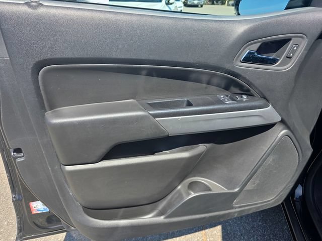 Used 2022 Chevrolet Colorado LT w/ Fleet Safety Package RWD image 8