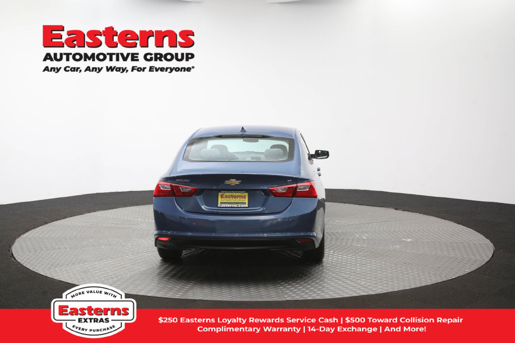 Used 2025 Chevrolet Malibu LT FWD image 40