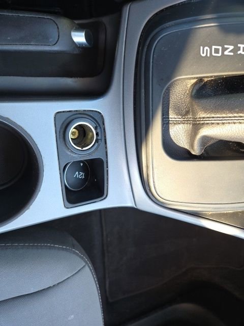 Used 2015 Ford Escape SE image 12