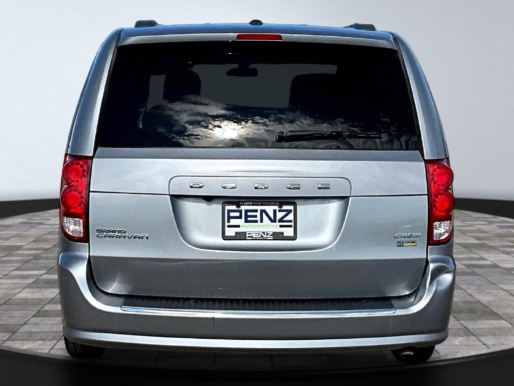 Used 2013 Dodge Grand Caravan Crew FWD image 6