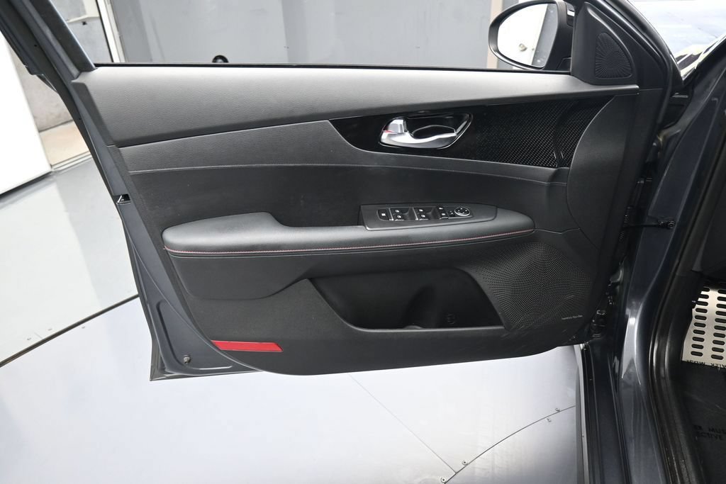 Used 2023 Kia Forte GT w/ GT2 Package FWD image 13