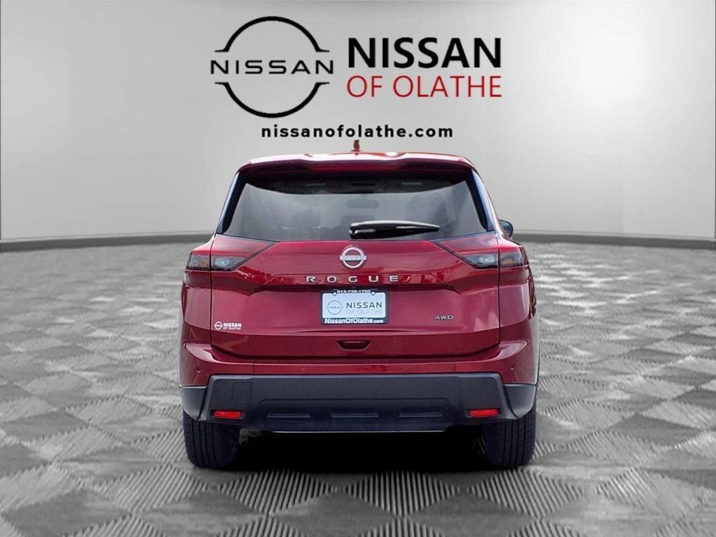 Used 2025 Nissan Rogue SV AWD/4WD image 27