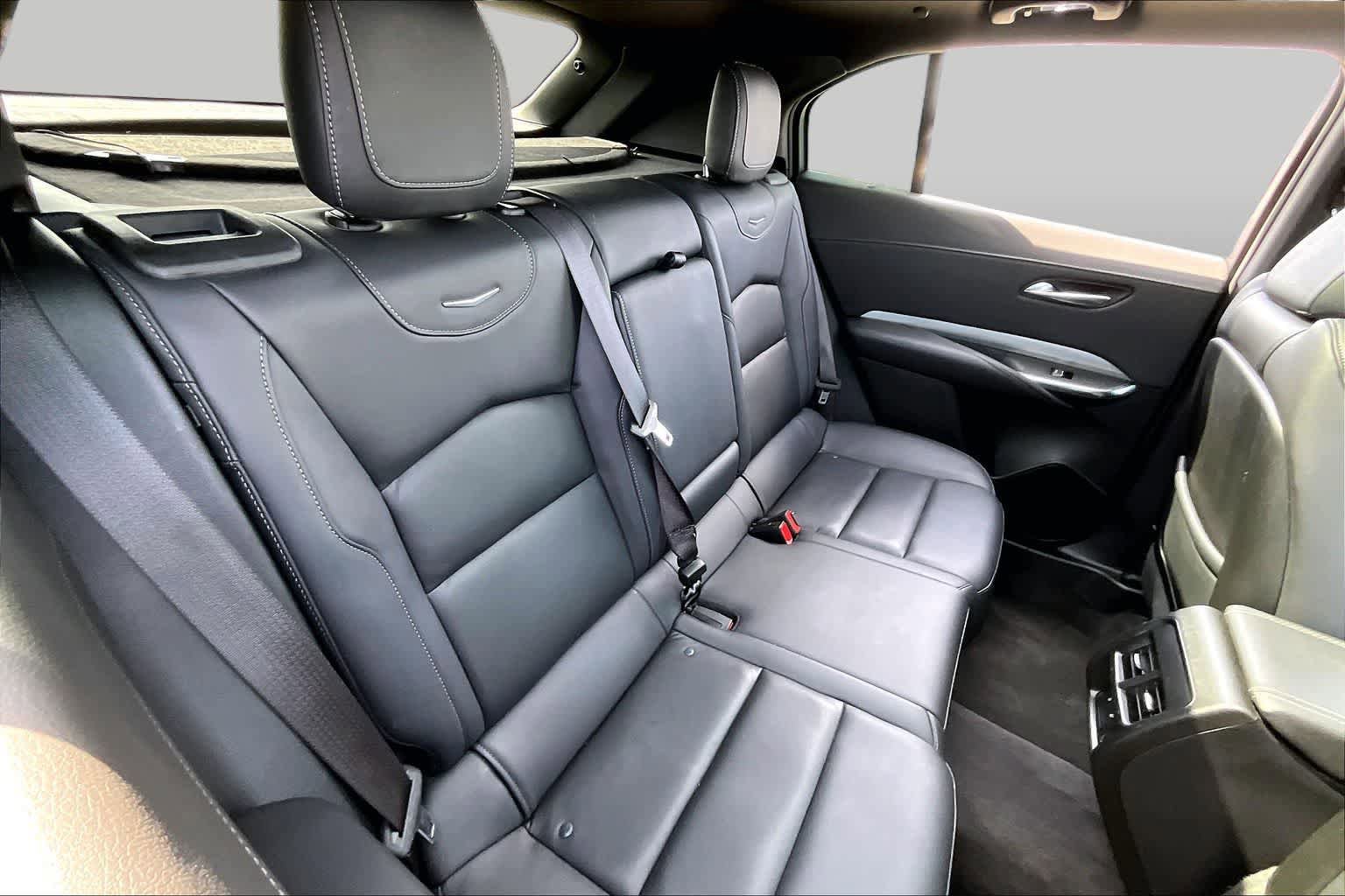 Used 2023 Cadillac XT4 Premium Luxury w/ Cold Weather Package FWD image 19