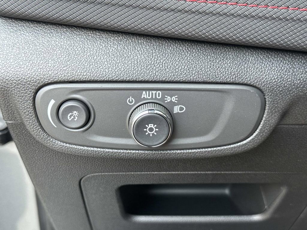 New 2026 Chevrolet TrailBlazer RS FWD image 19