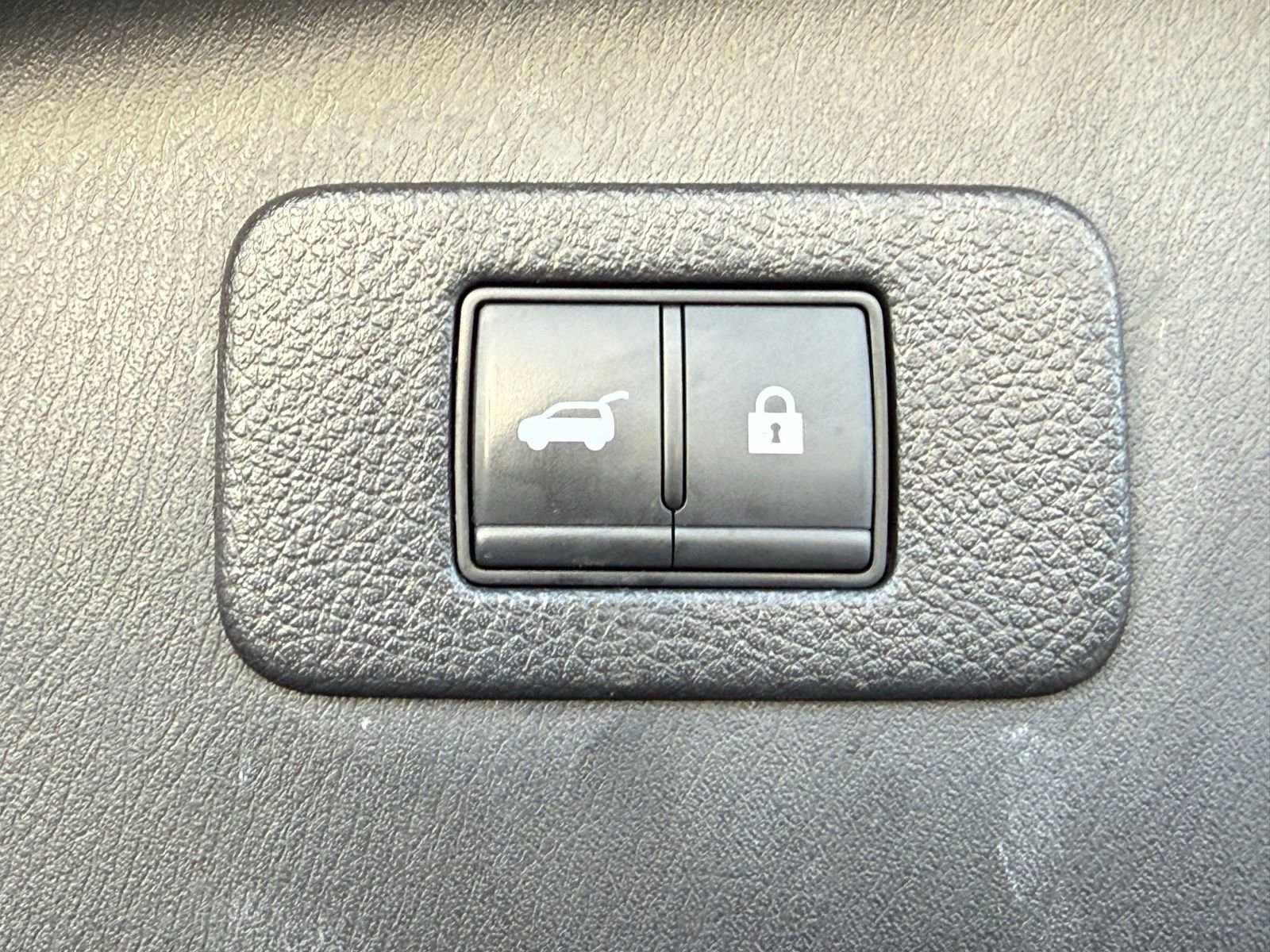 Used 2024 Nissan Armada SL w/ Cargo Package AWD/4WD image 41