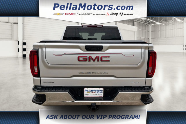 Used 2022 GMC Sierra 1500 SLT w/ SLT Premium Package AWD/4WD image 4