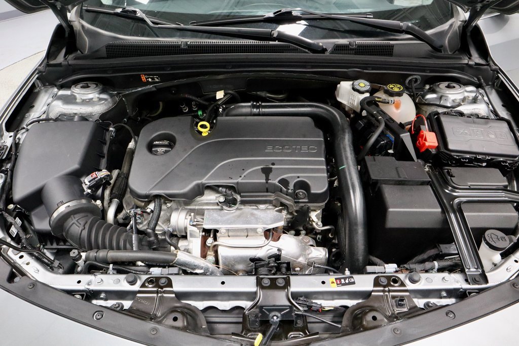 Used 2024 Chevrolet Malibu LT image 17