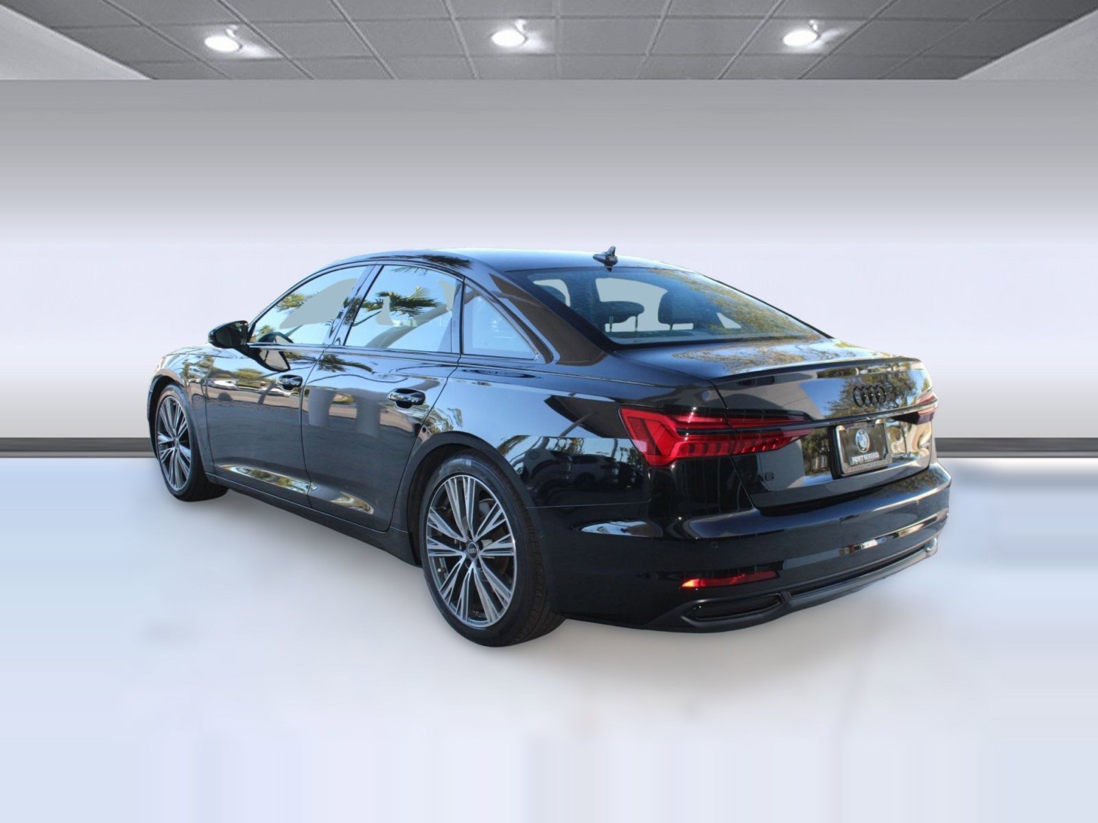 Used 2022 Audi A6 2.0T Premium w/ Black Optic Sport Package AWD/4WD image 3
