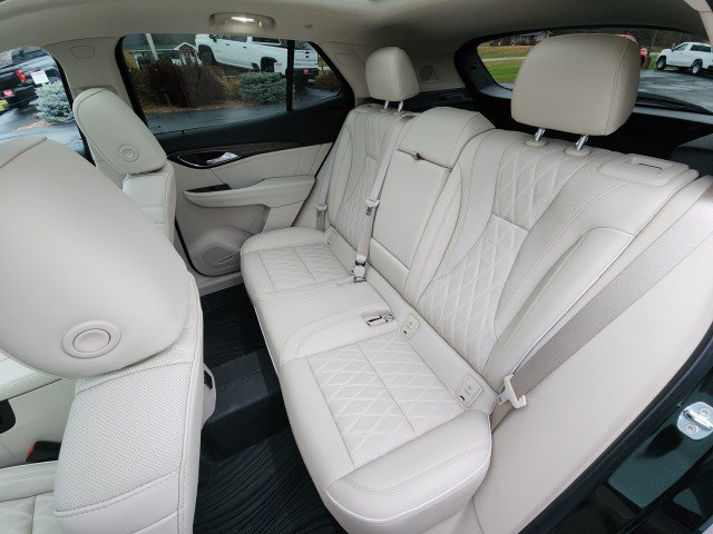 Used 2023 Buick Envision Avenir image 22