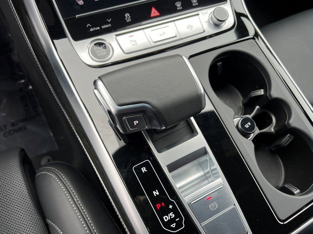 Used 2025 Audi Q7 3.0T Prestige w/ Prestige Package image 33