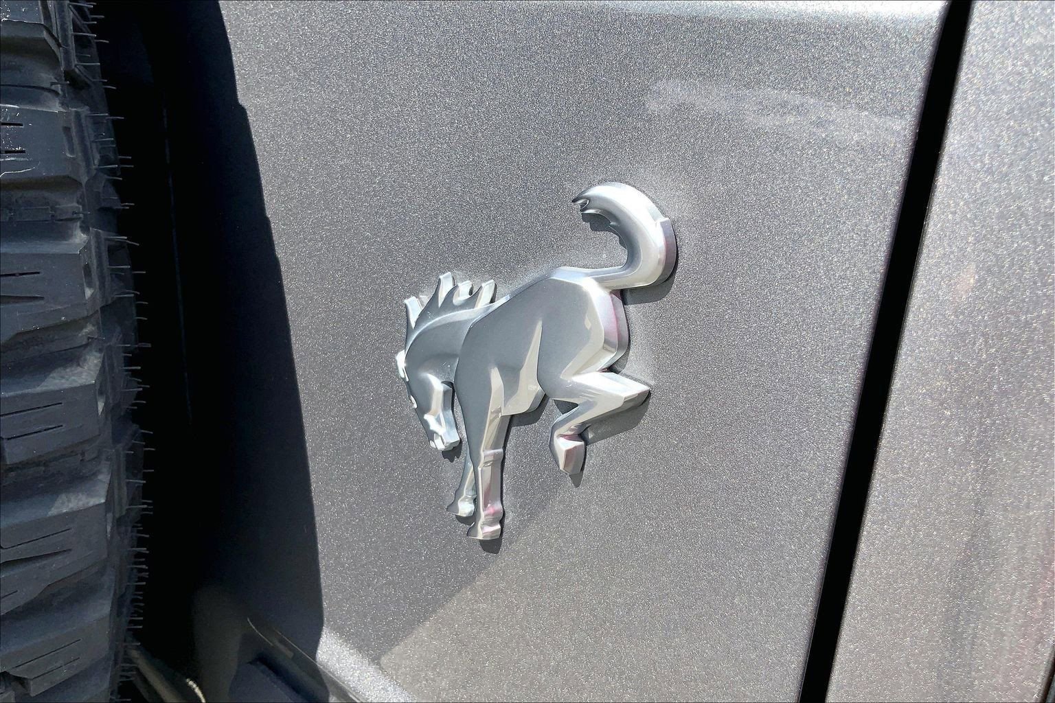 Used 2024 Ford Bronco Everglades image 30