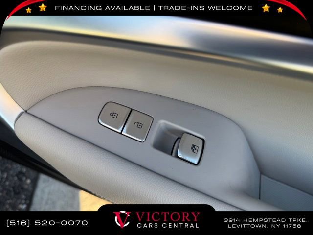 Used 2023 Genesis G70 2.0T image 18