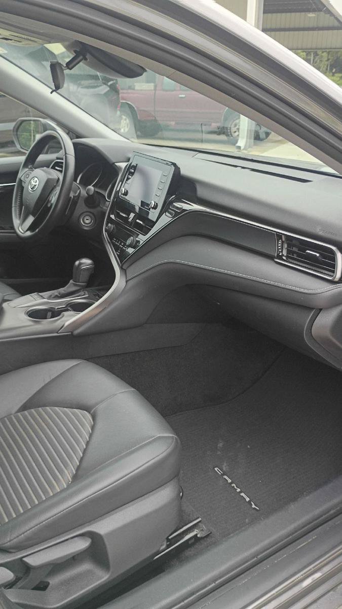 Used 2023 Toyota Camry SE FWD image 20