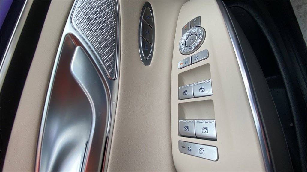 New 2026 Genesis GV70 2.5T Select image 15