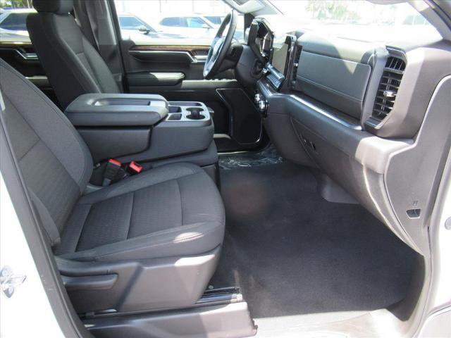 Used 2024 GMC Sierra 1500 Elevation AWD/4WD image 10