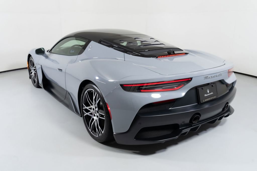 Used 2023 Maserati MC20 Coupe RWD image 12