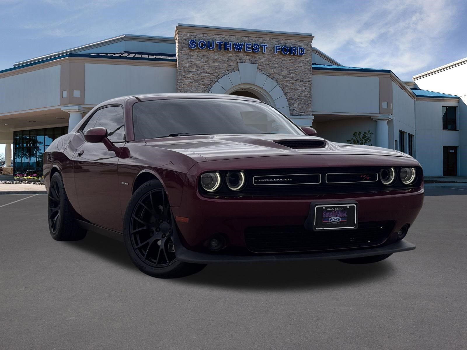 Used 2020 Dodge Challenger R/T image 1