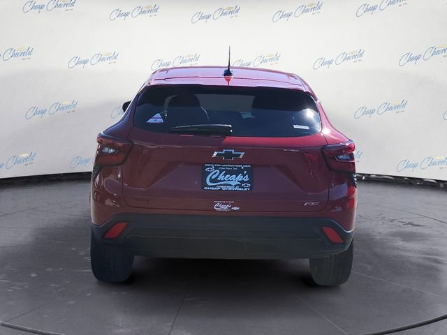 New 2026 Chevrolet Trax RS w/ Sunroof Package image 4