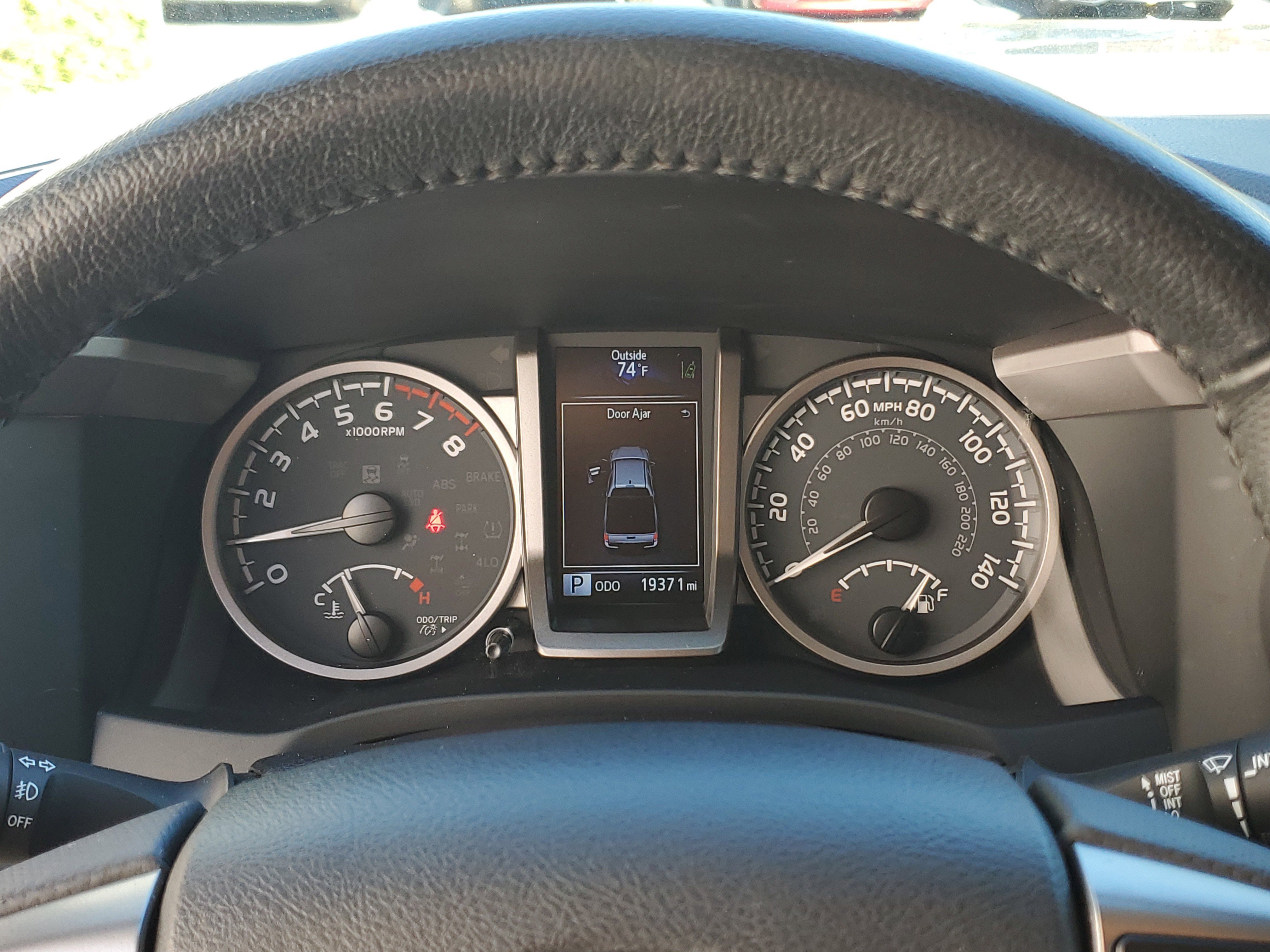 Used 2023 Toyota Tacoma SR5 image 25