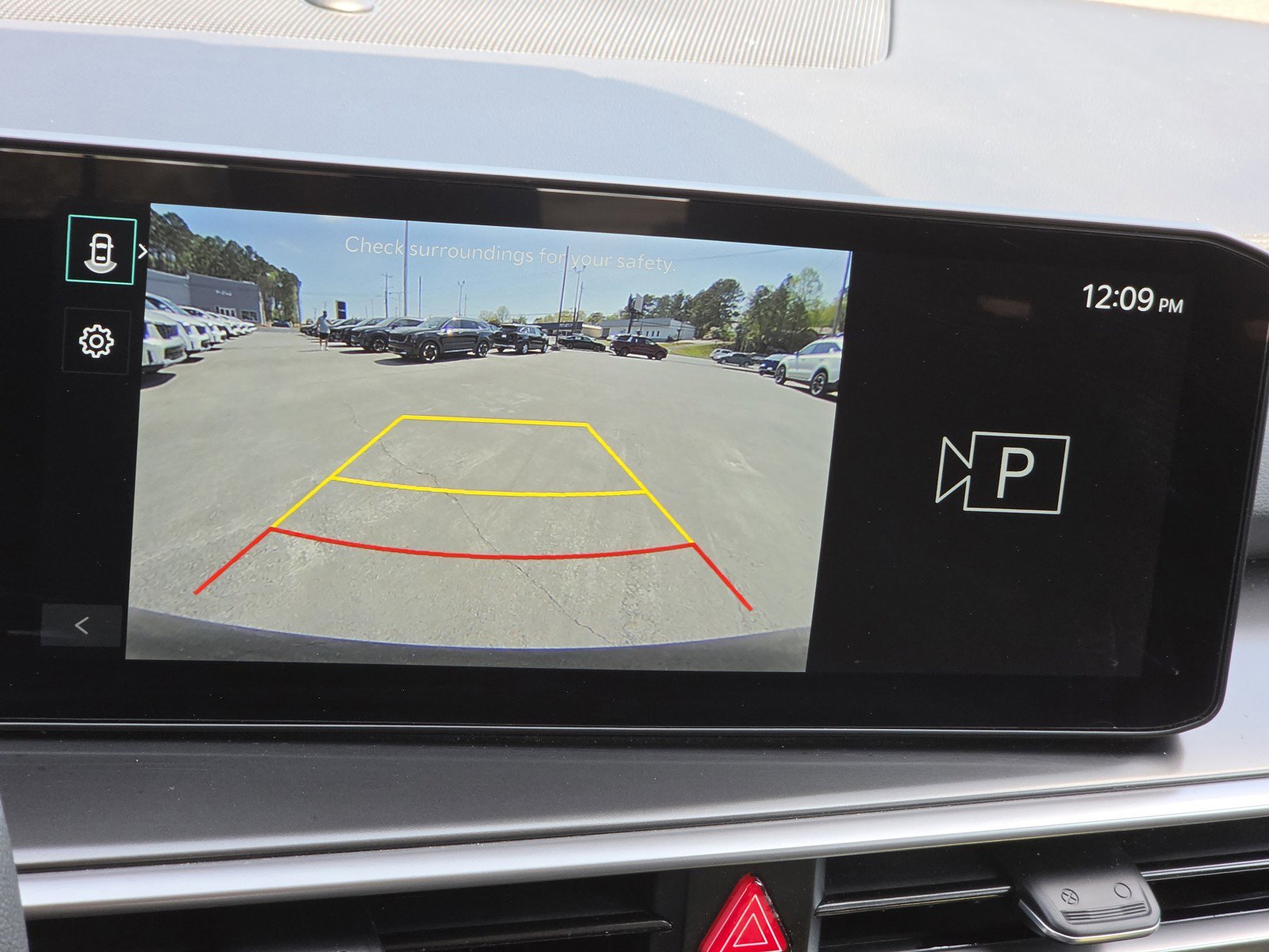 Used 2025 Kia Sorento LX image 22
