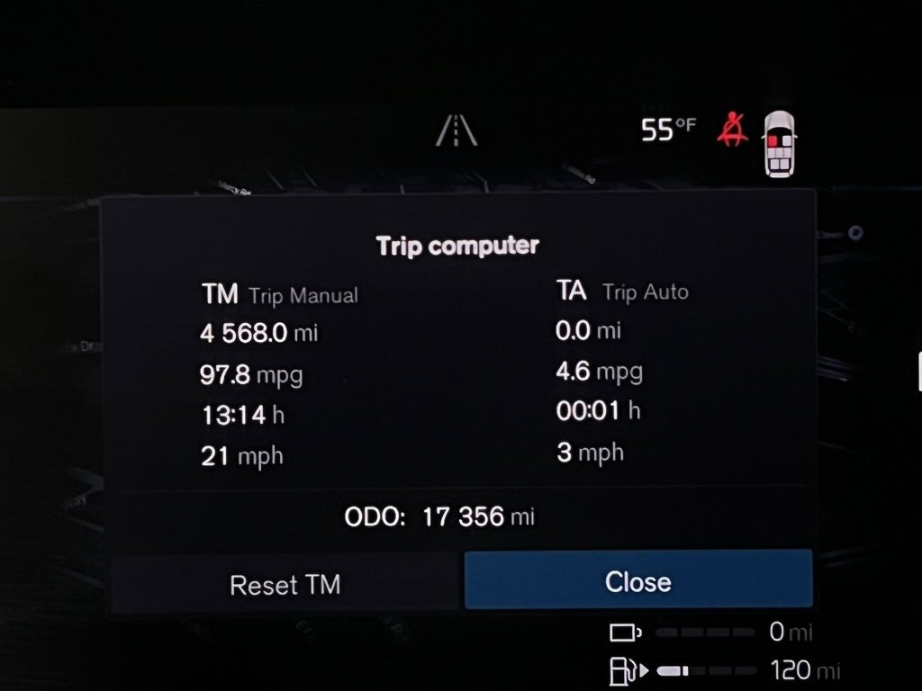 Used 2024 Volvo XC90 T8 Core w/ Protection Package Premier image 15