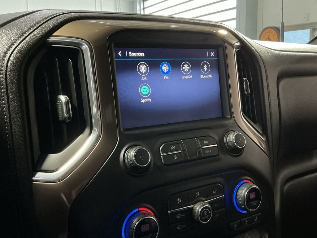 Used 2020 Chevrolet Silverado 3500 High Country image 26