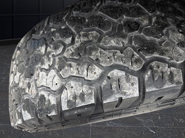 Used 2022 Ford Bronco Black Diamond image 36