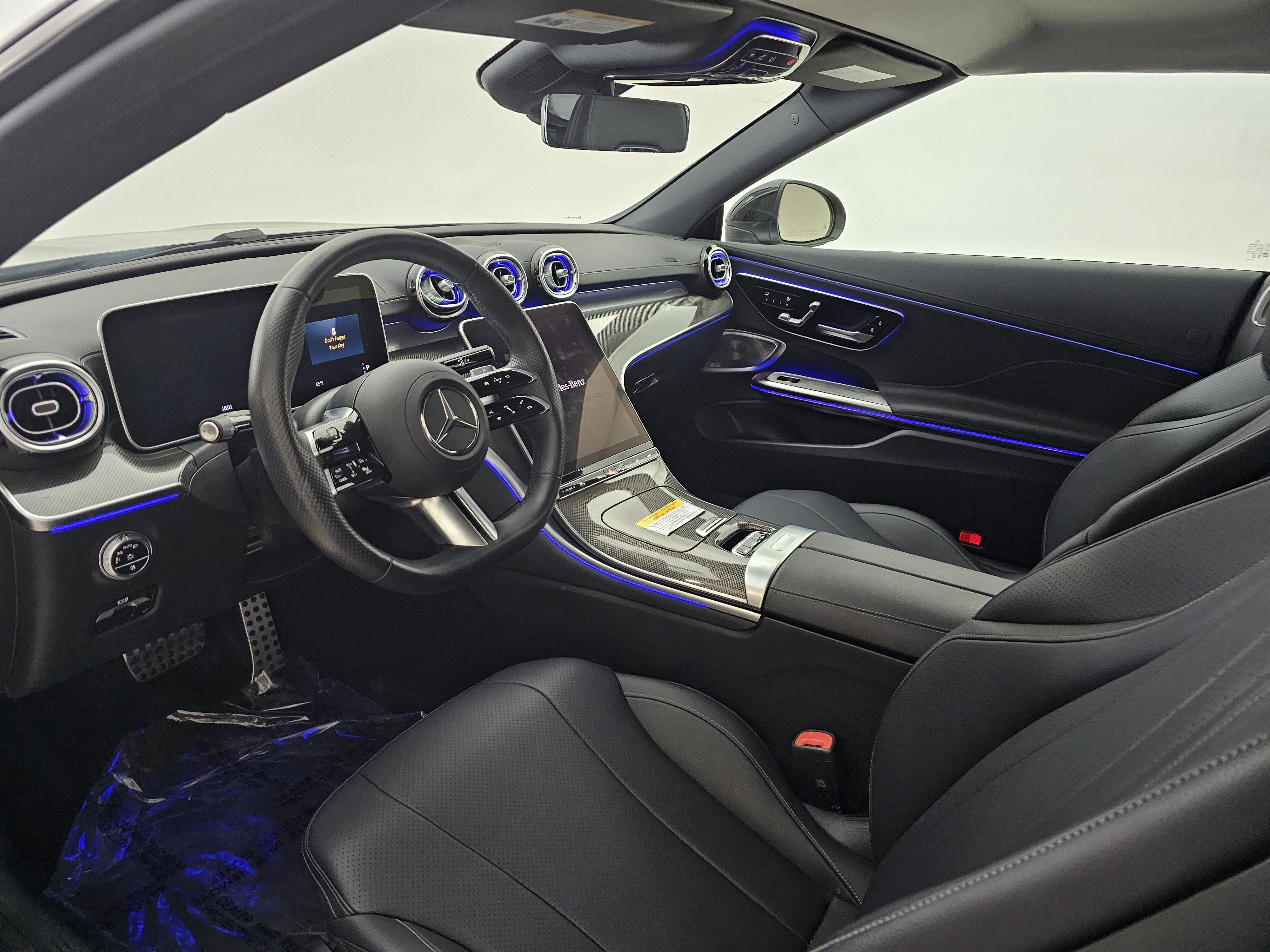 Certified 2024 Mercedes-Benz CLE 300 4MATIC Cabriolet w/ Night Package image 6