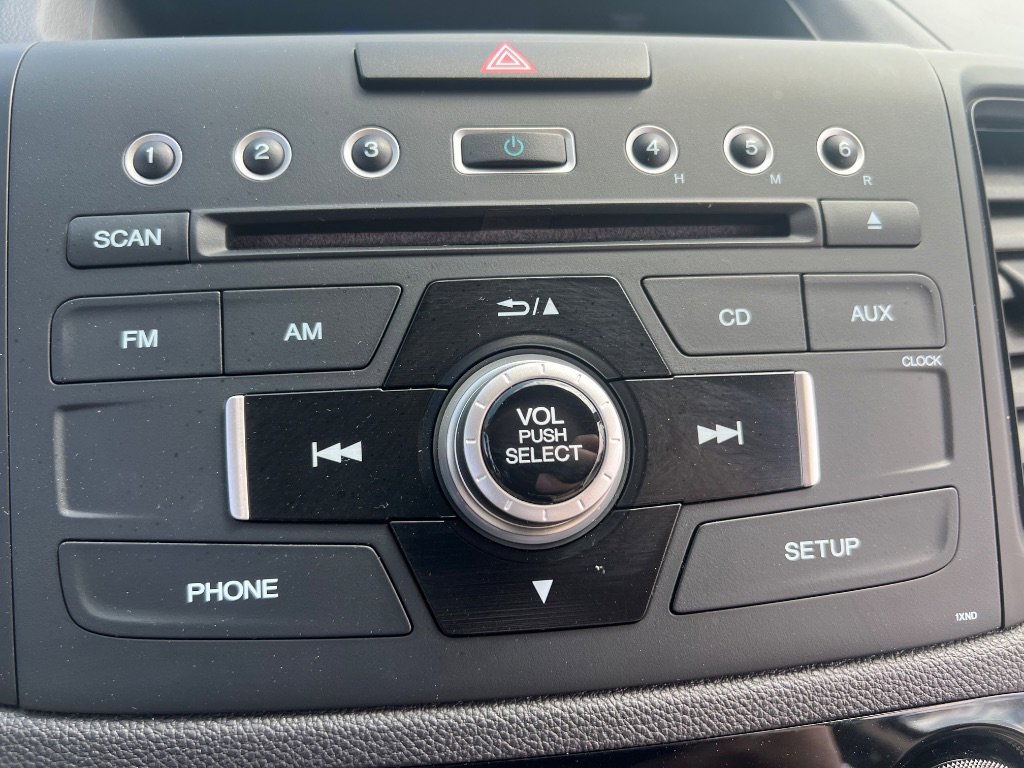 Used 2015 Honda CR-V LX image 22