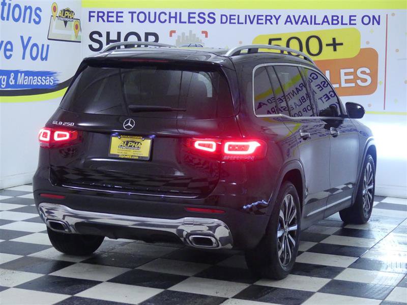 Used 2022 Mercedes-Benz GLB 250 GLB 250 w/ Premium Package Lite image 7