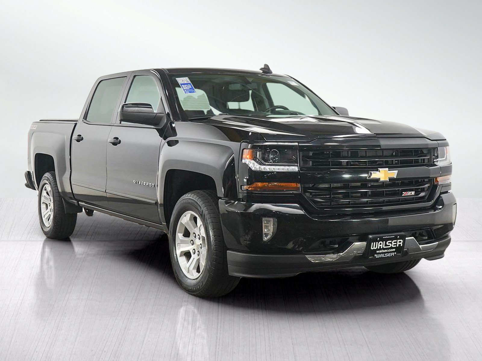 Used 2017 Chevrolet Silverado 1500 LT w/ All Star Edition AWD/4WD image 7