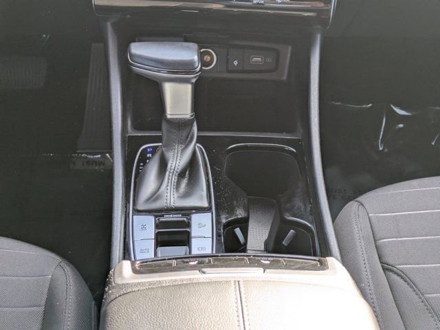 Used 2022 Hyundai Santa Cruz SEL Premium image 16