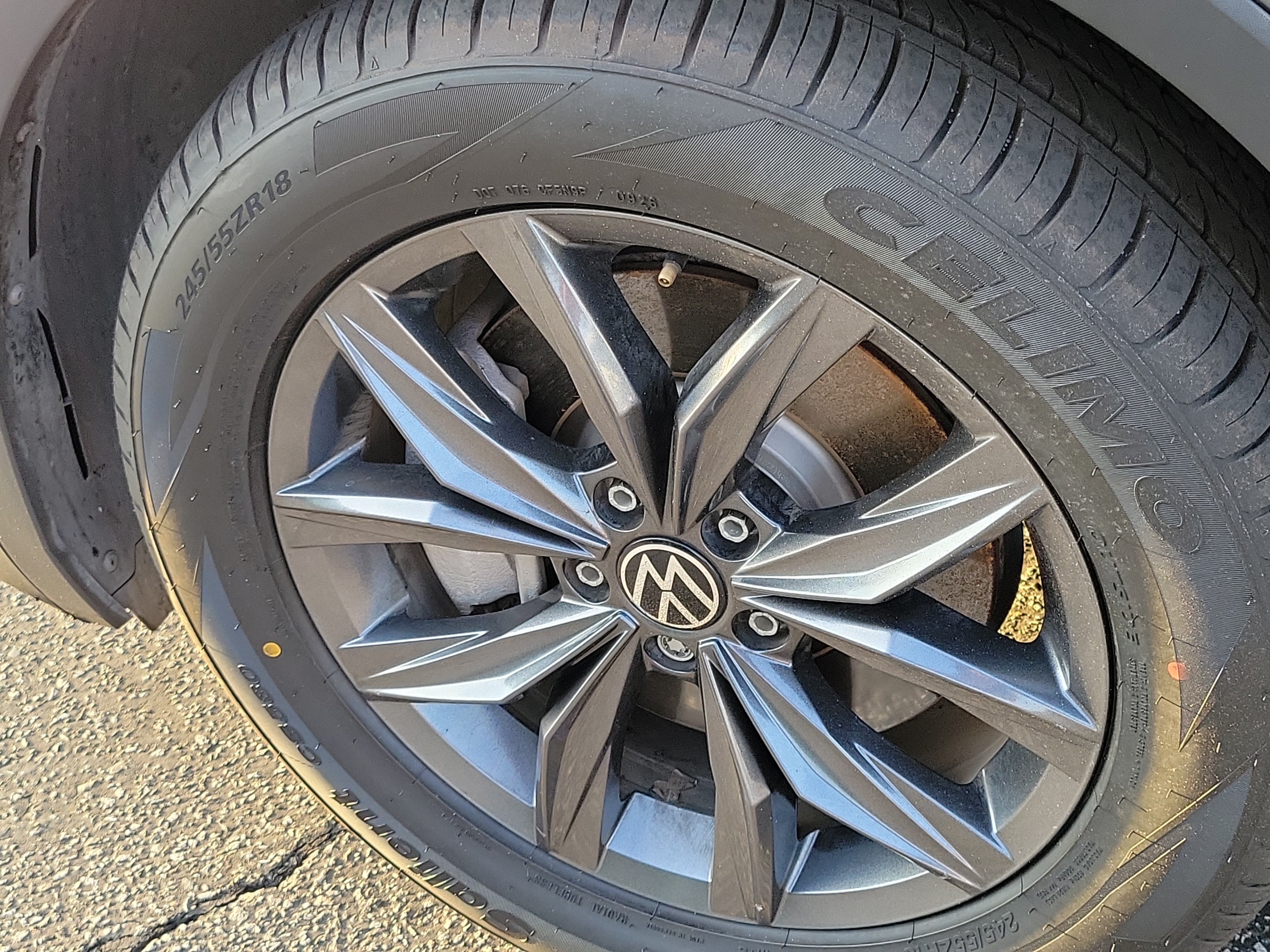 Used 2022 Volkswagen Tiguan SE FWD image 7