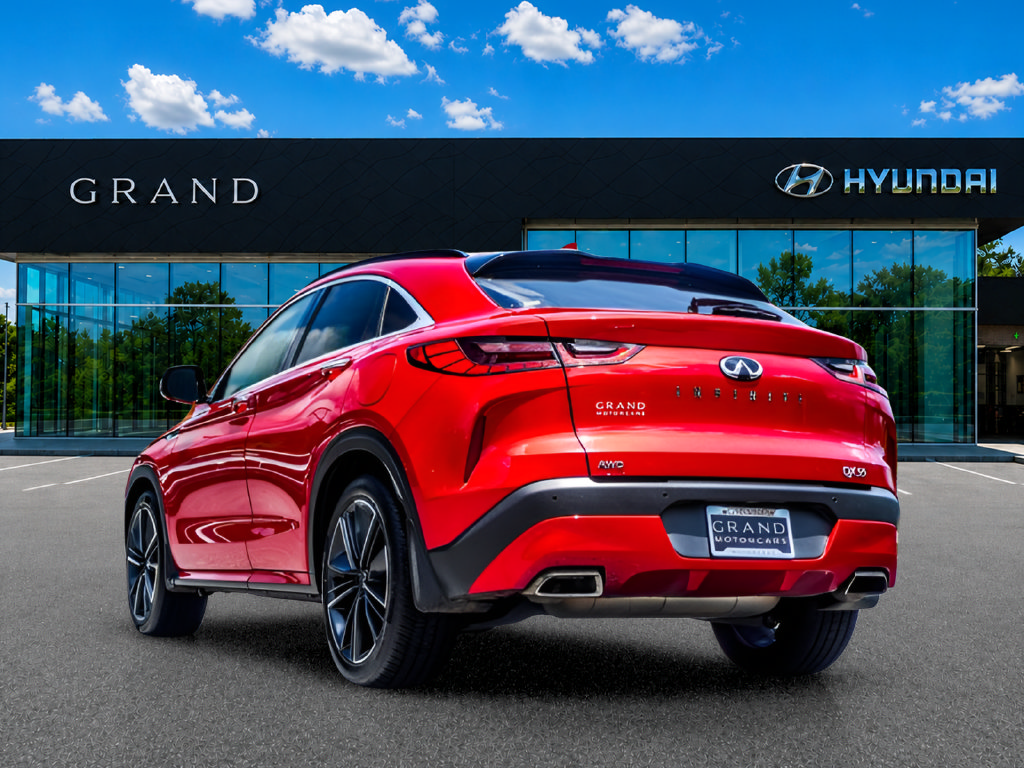 Used 2023 INFINITI QX55 Sensory w/ Lighting Package AWD/4WD image 4