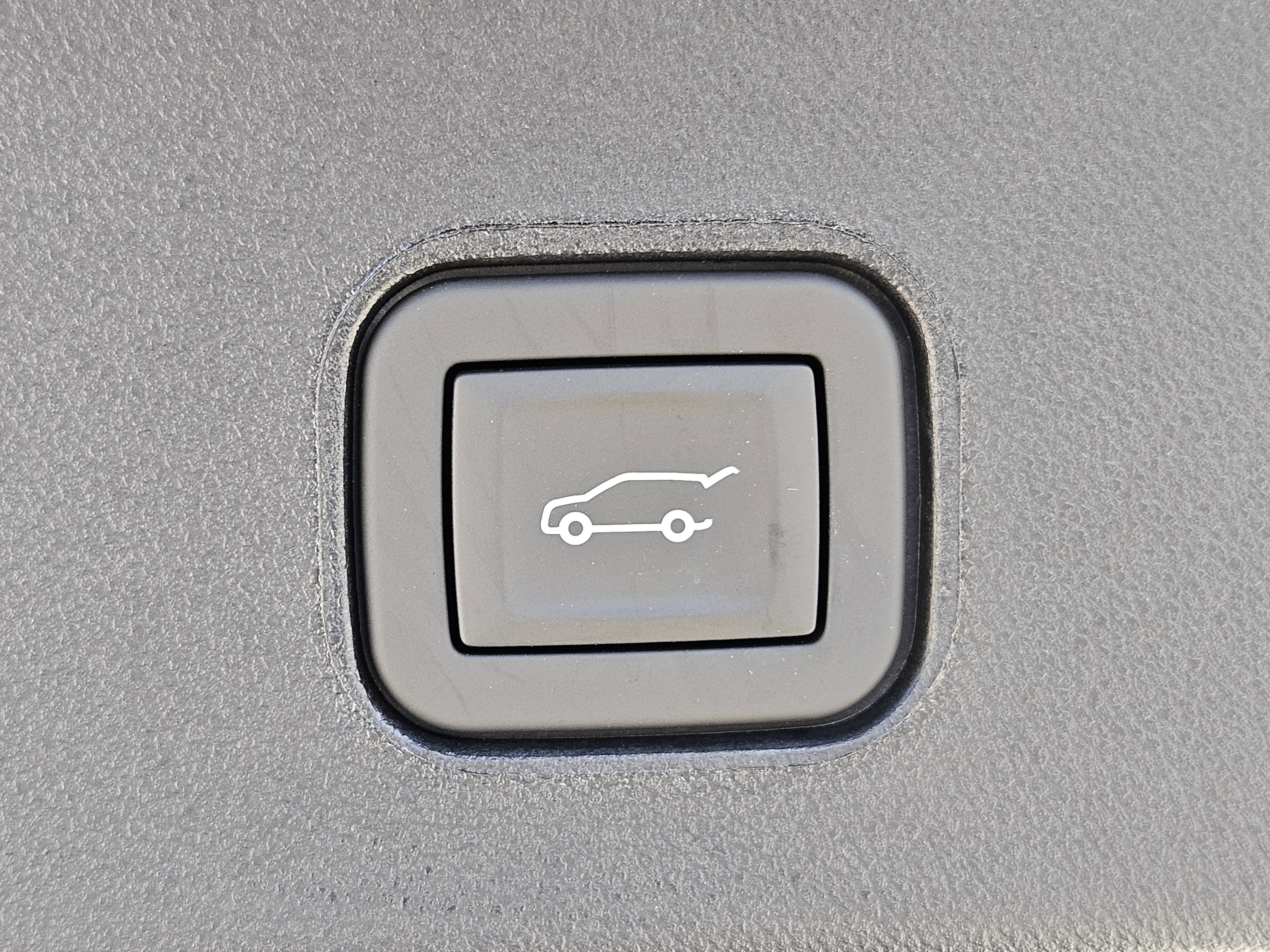 New 2026 Cadillac Lyriq V image 13