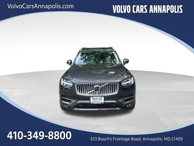 Certified 2024 Volvo XC90 B5 Plus AWD/4WD image 3
